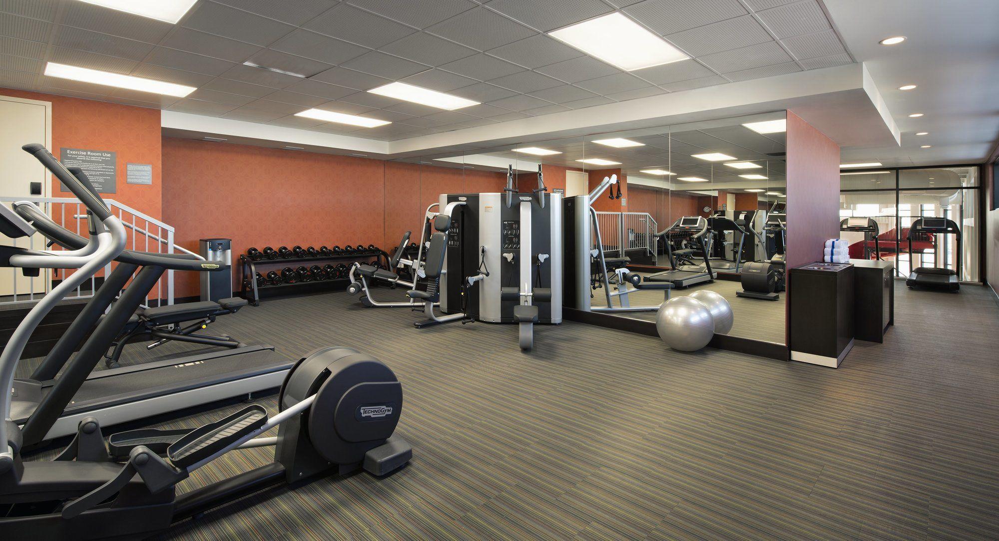 Courtyard By Marriott Calgary South Hotel Kültér fotó
