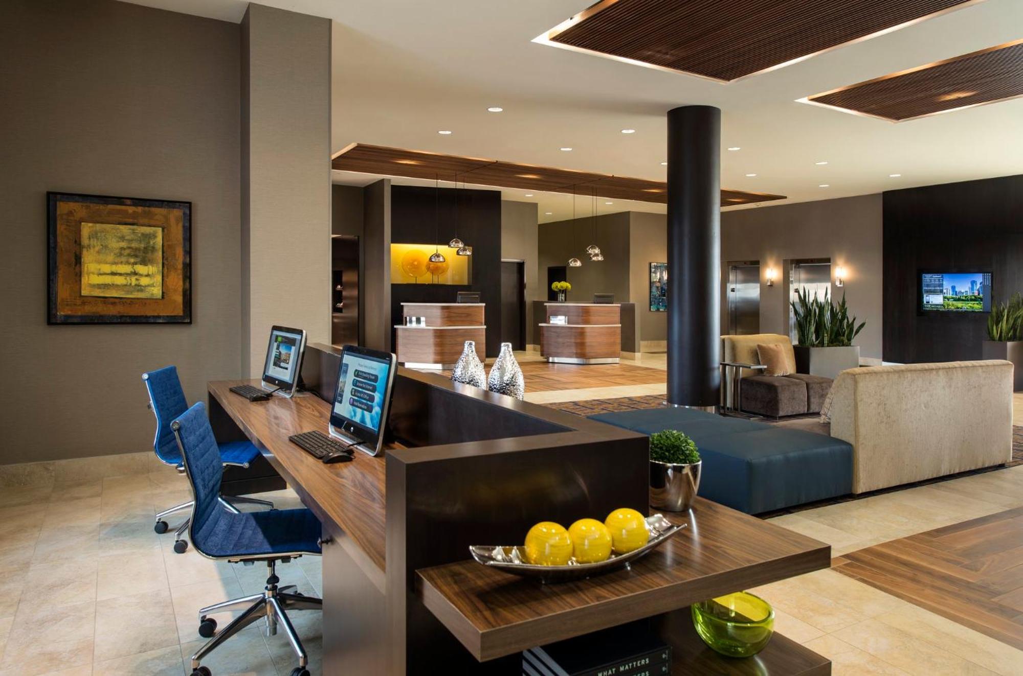 Courtyard By Marriott Calgary South Hotel Kültér fotó