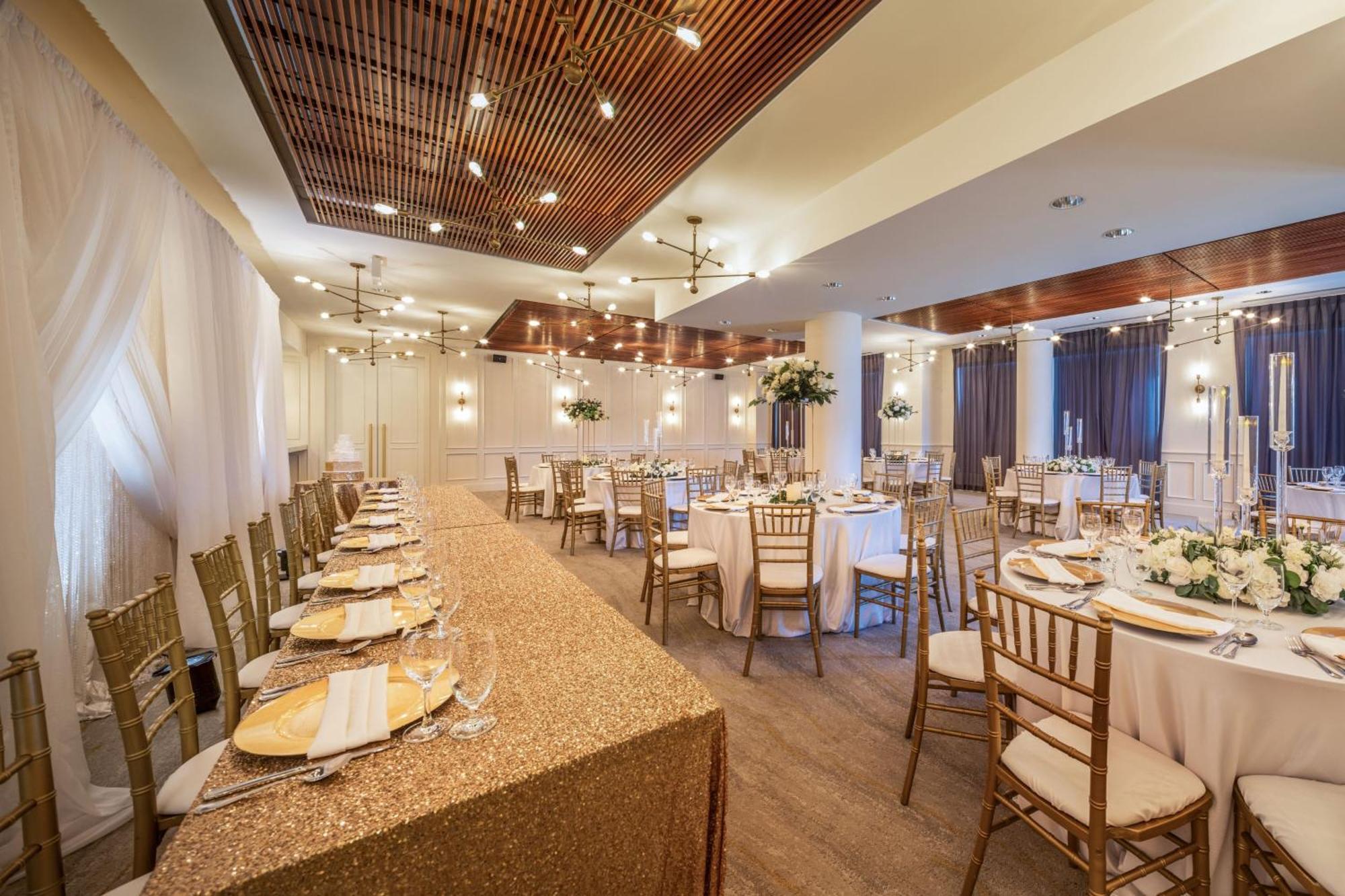 Courtyard By Marriott Calgary South Hotel Kültér fotó