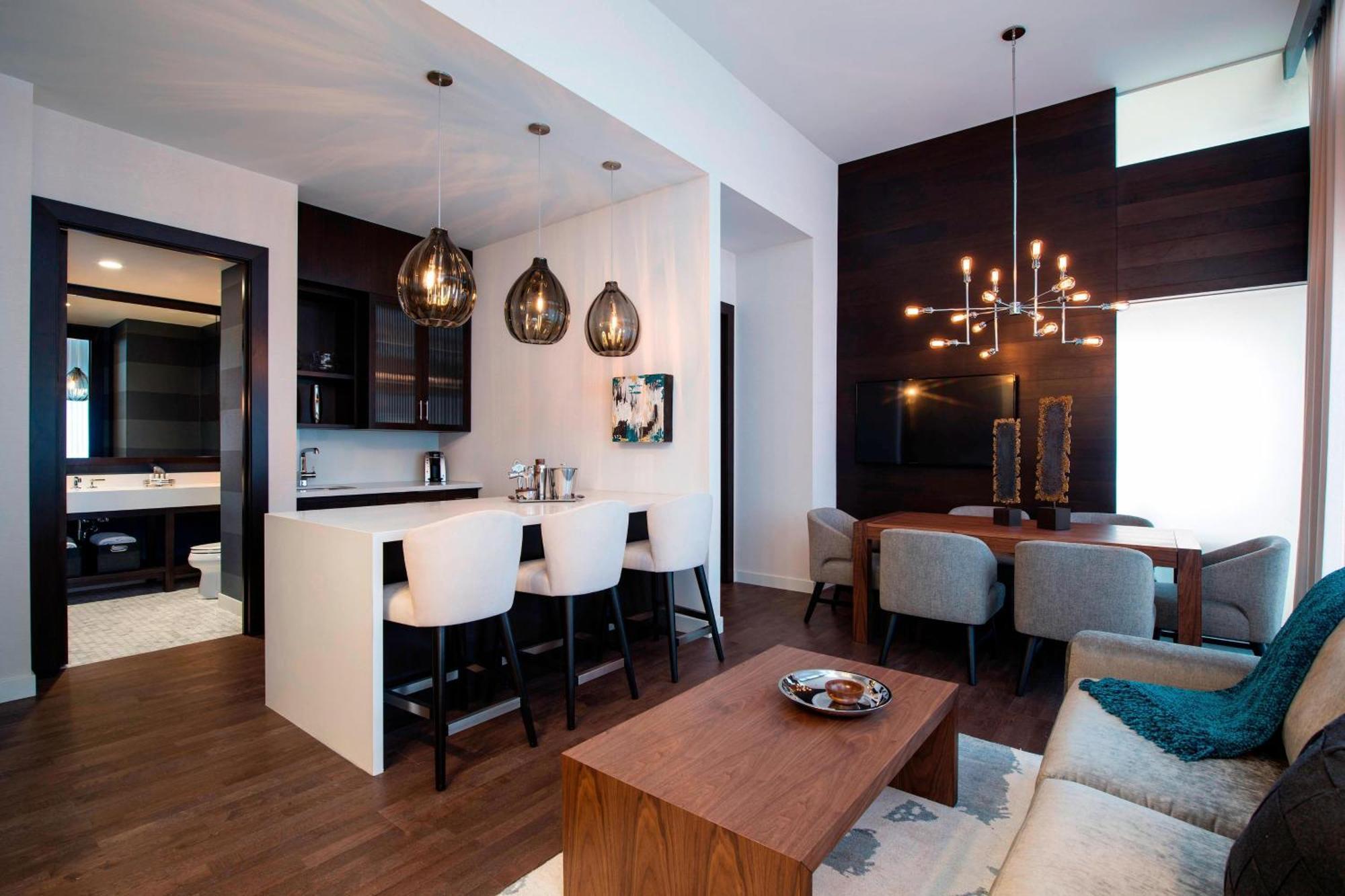 Courtyard By Marriott Calgary South Hotel Kültér fotó