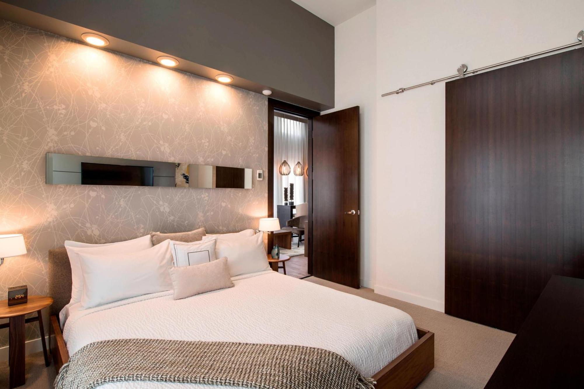 Courtyard By Marriott Calgary South Hotel Kültér fotó