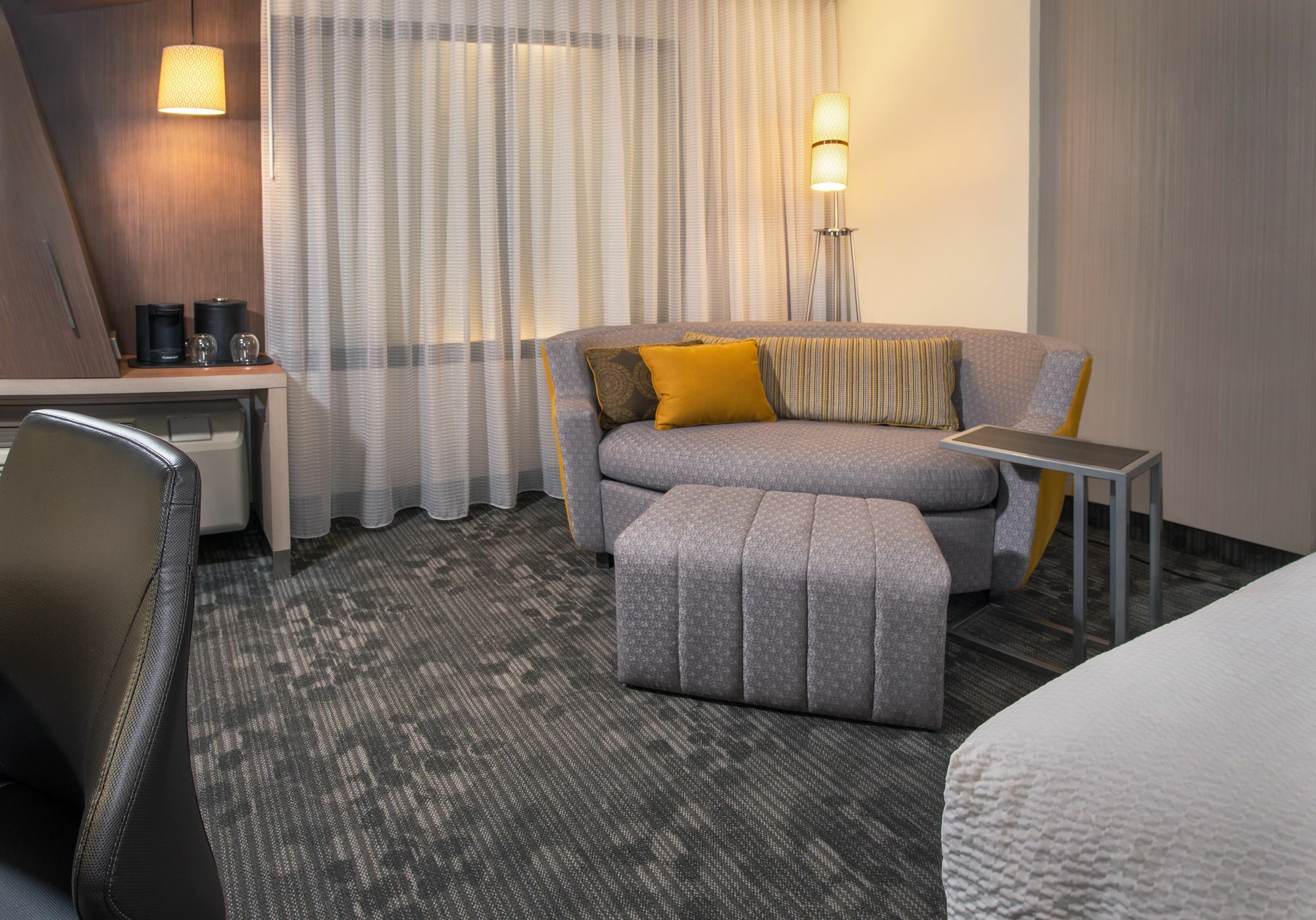 Courtyard By Marriott Calgary South Hotel Kültér fotó